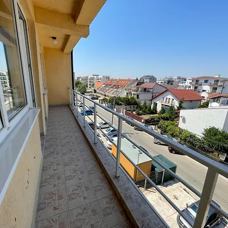 Apartment Hermes *